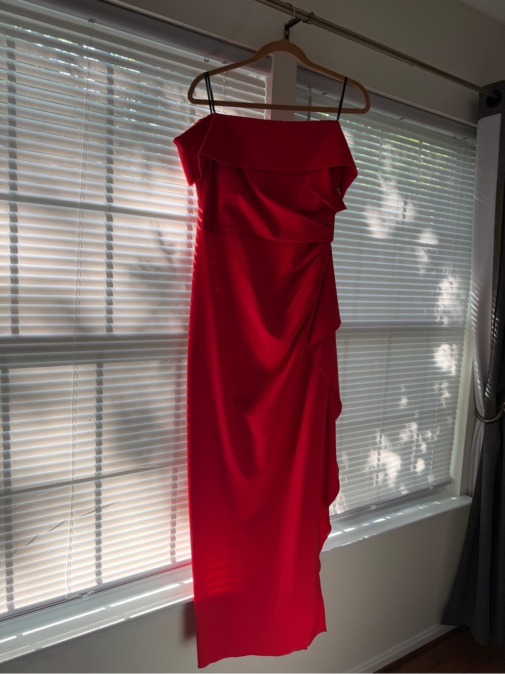 Vince Camuto Red One-Shoulder Ruffle Evening Dress